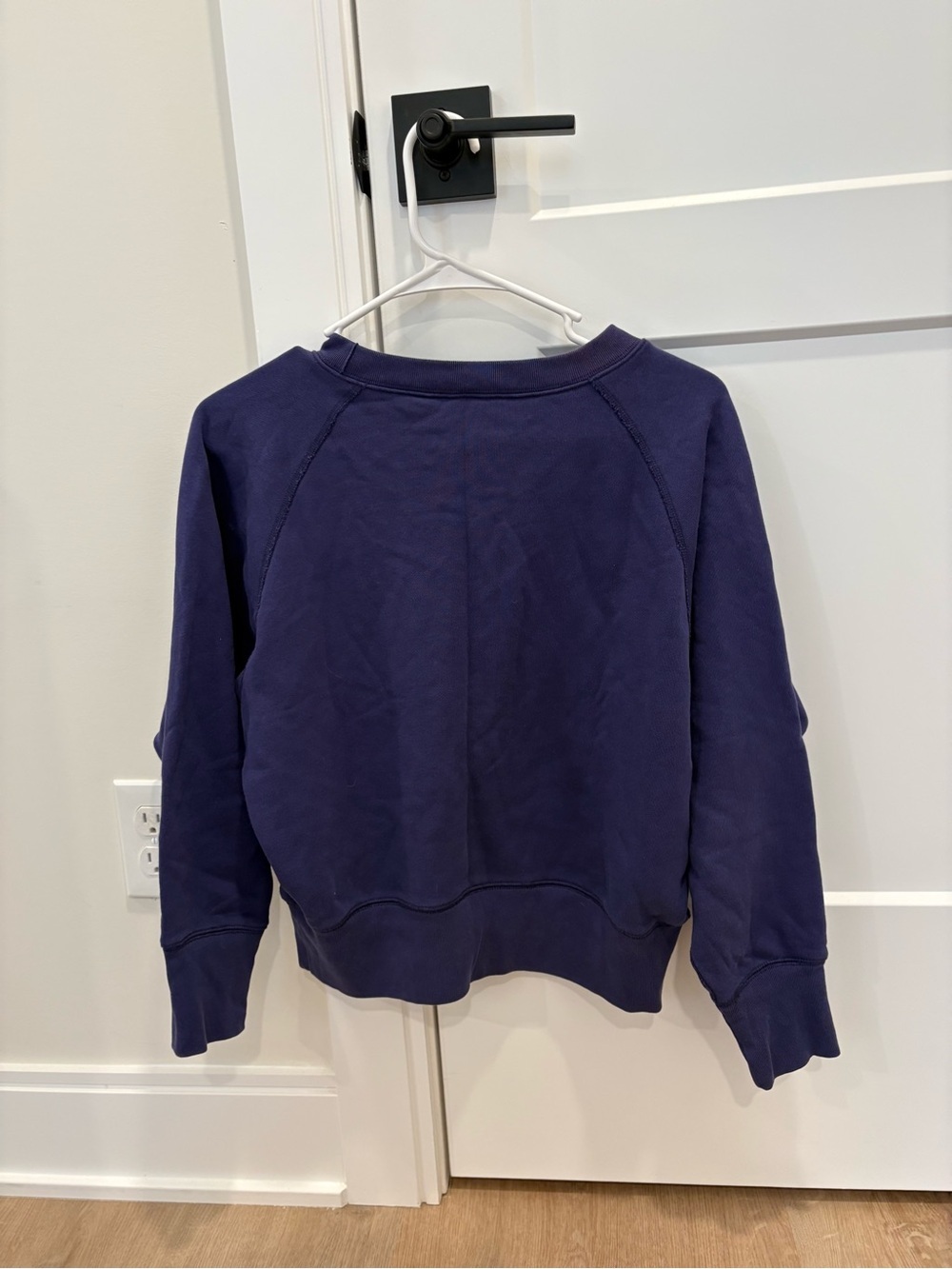 J.Crew Anchor Sweatshirt 100% cotton - Picture 4 of 6